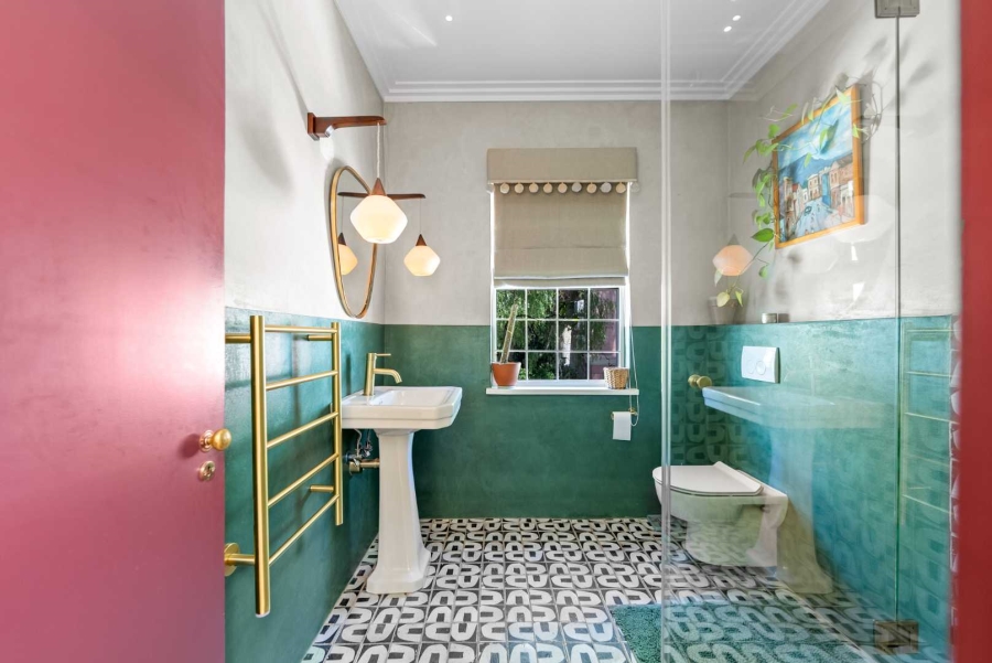 2 Bedroom Property for Sale in De Waterkant Western Cape